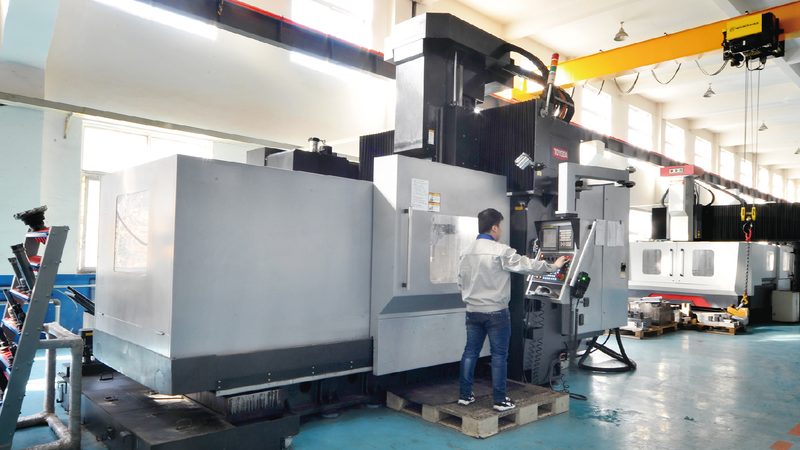 成都汽车模具加工周期：揭秘影响周期的关键因素**